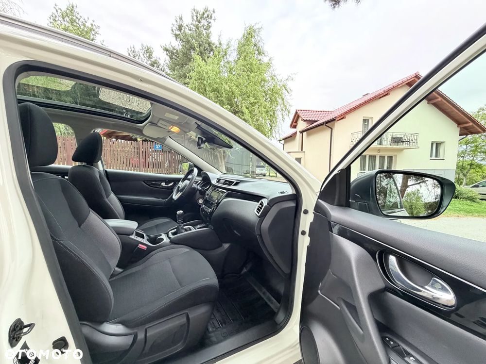 Nissan Qashqai 1.3 DIG-T N-Style - 24