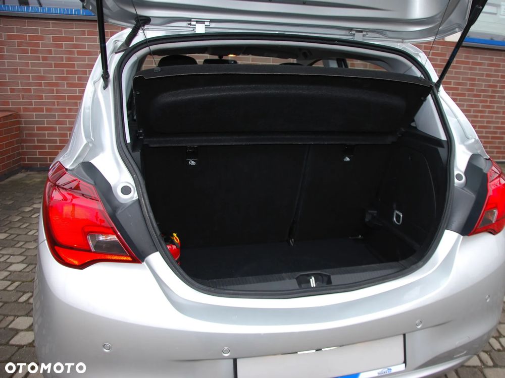 Opel Corsa 1.4 Enjoy - 23