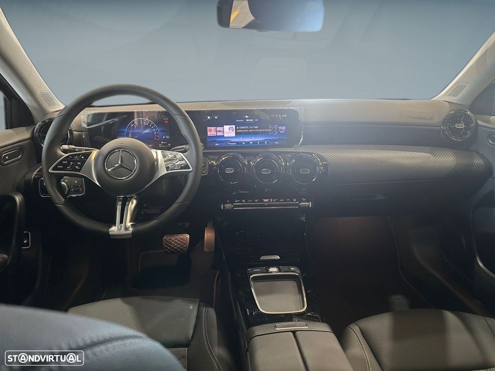 Mercedes-Benz A 250 e - 14