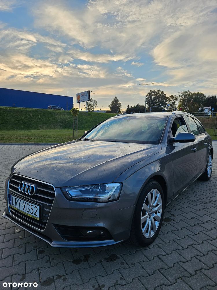 Audi A4 Avant - 9