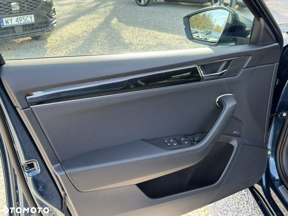 Skoda Superb 2.0 TDI SCR 4x4 L&K DSG - 15