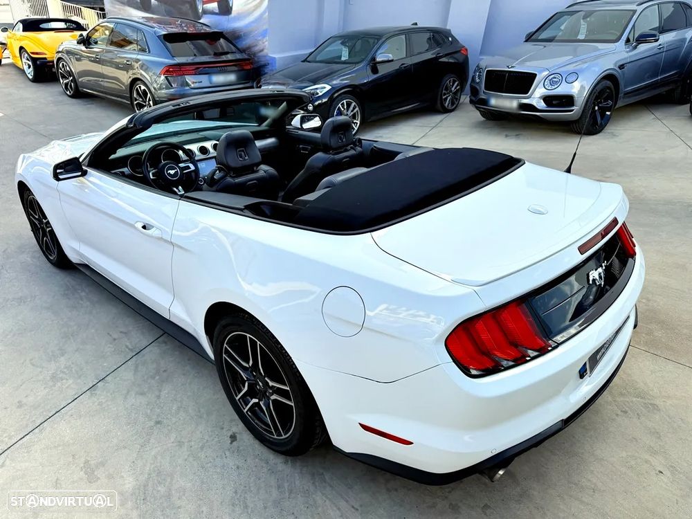 Ford Mustang 2.3i EcoBoost Aut. - 44