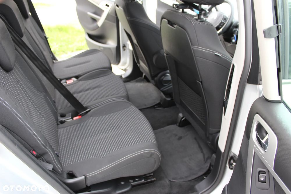 Citroën C4 Picasso 1.6 HDi FAP CoolTech - 20