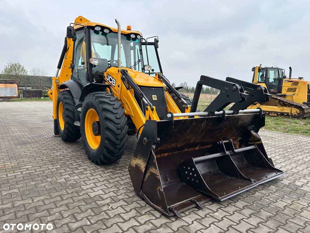 JCB 4cx yojstic - 26