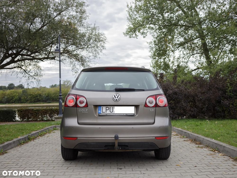 Volkswagen Golf Plus 1.6 Comfortline - 6