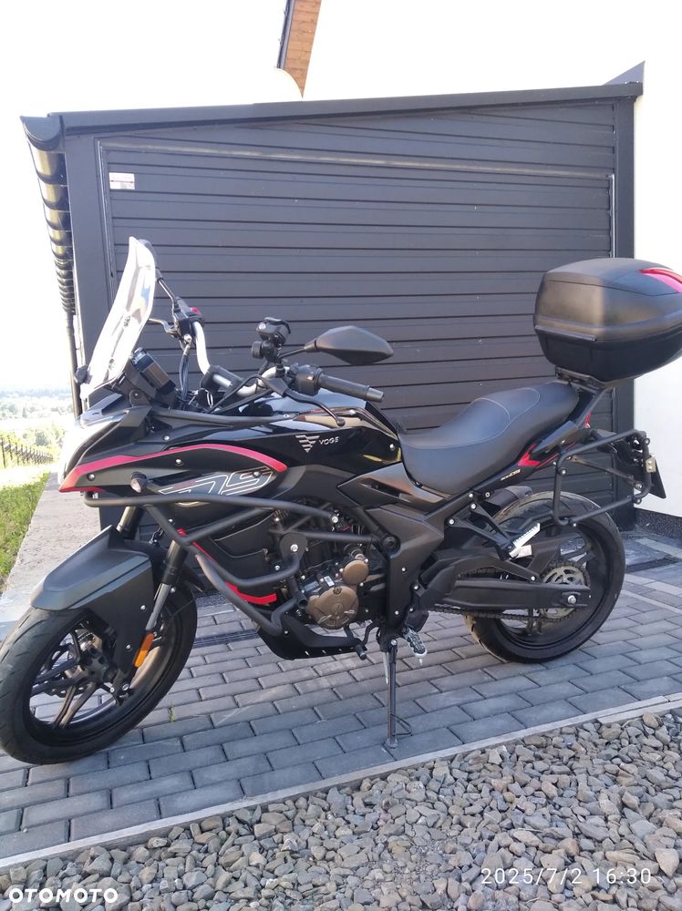 VOGE 300DS - 11