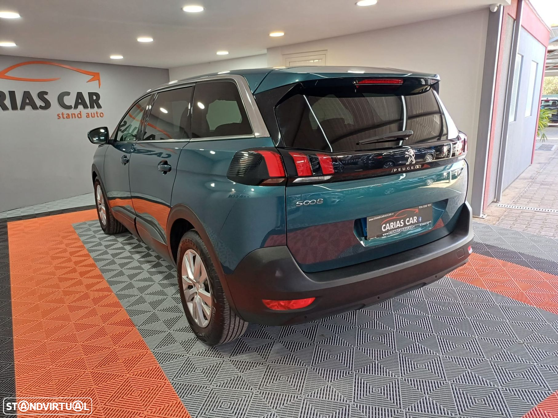 Peugeot 5008 1.2 PureTech Allure EAT8 - 6