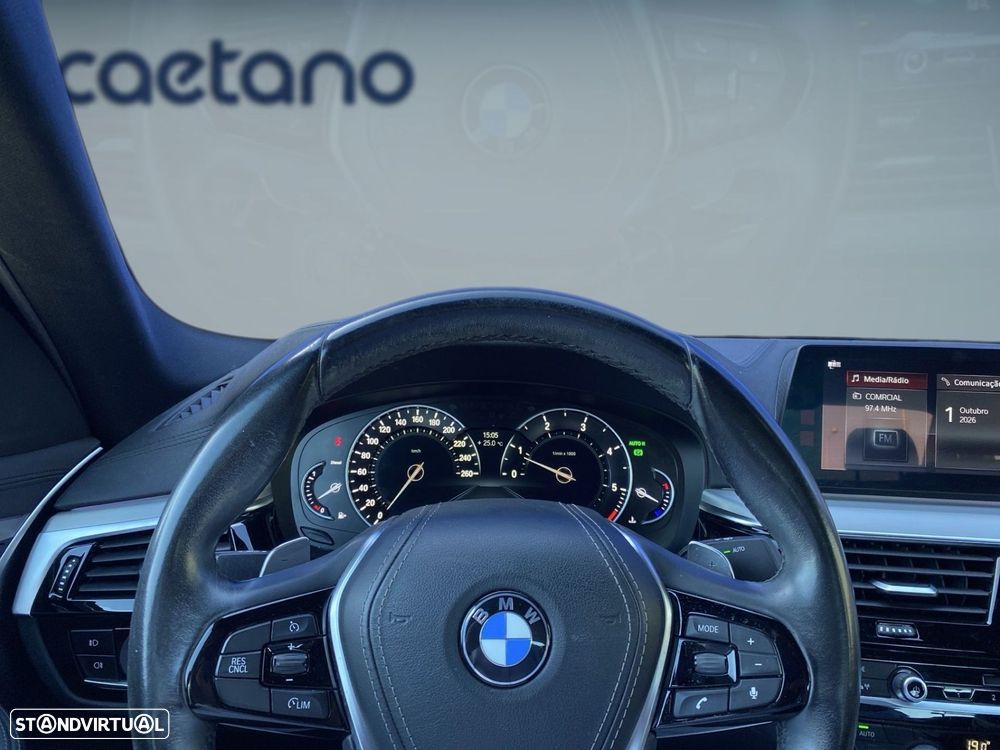 BMW 520 d Line Luxury Auto - 6