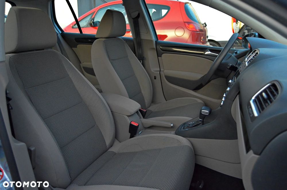 Volkswagen Golf 1.4 TSI Comfortline DSG - 5