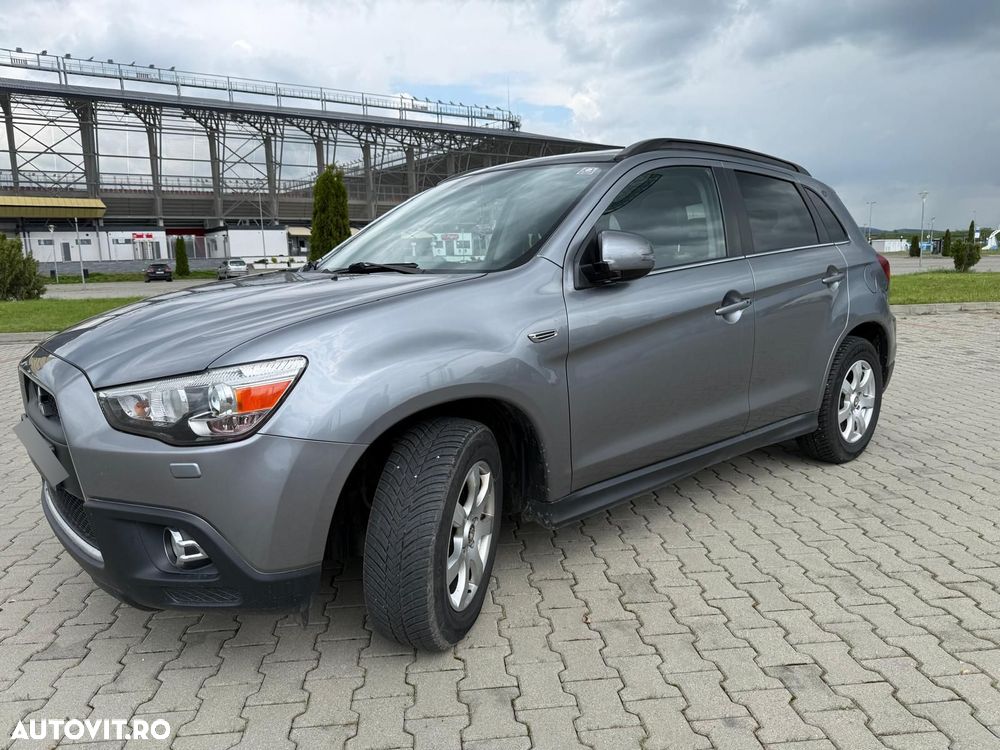 Mitsubishi ASX 1.8 DI-D 4WD Instyle - 2