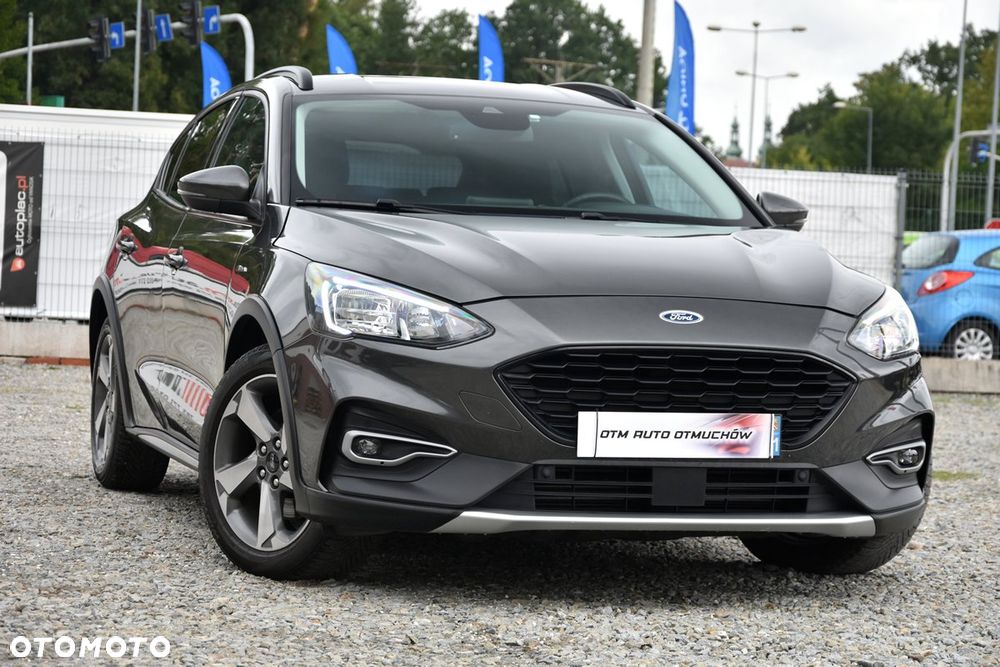 Ford Focus 2021 photo 2