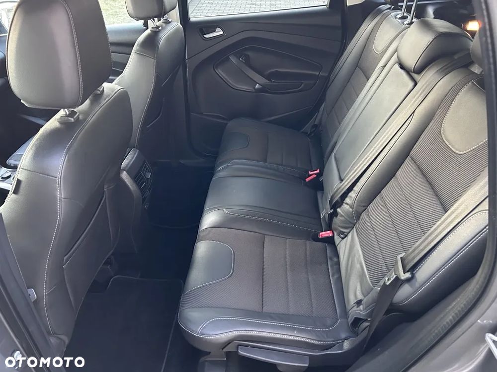 Ford Kuga 2.0 TDCi FWD Titanium - 17