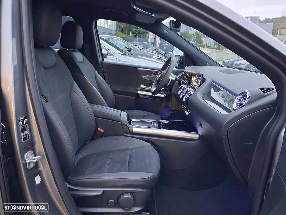 Mercedes-Benz B 180 - 15