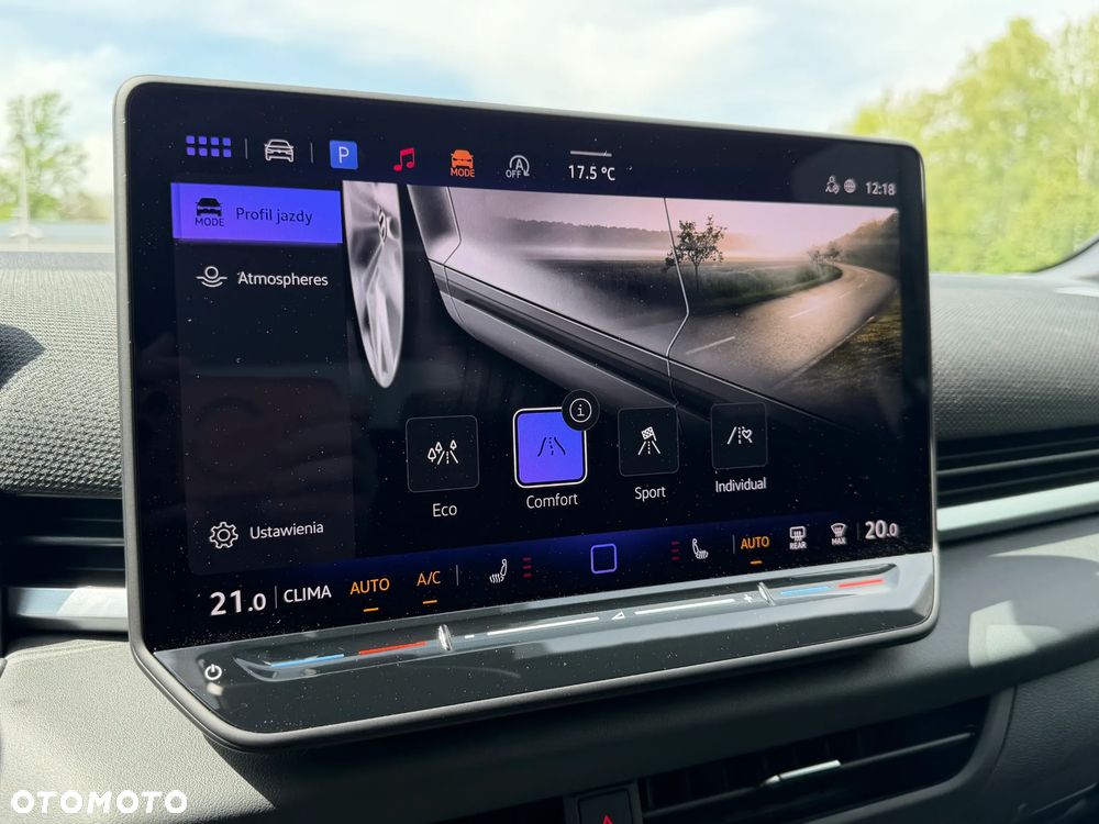 Volkswagen T-Roc 1.5 eTSI R-Line DSG - 36