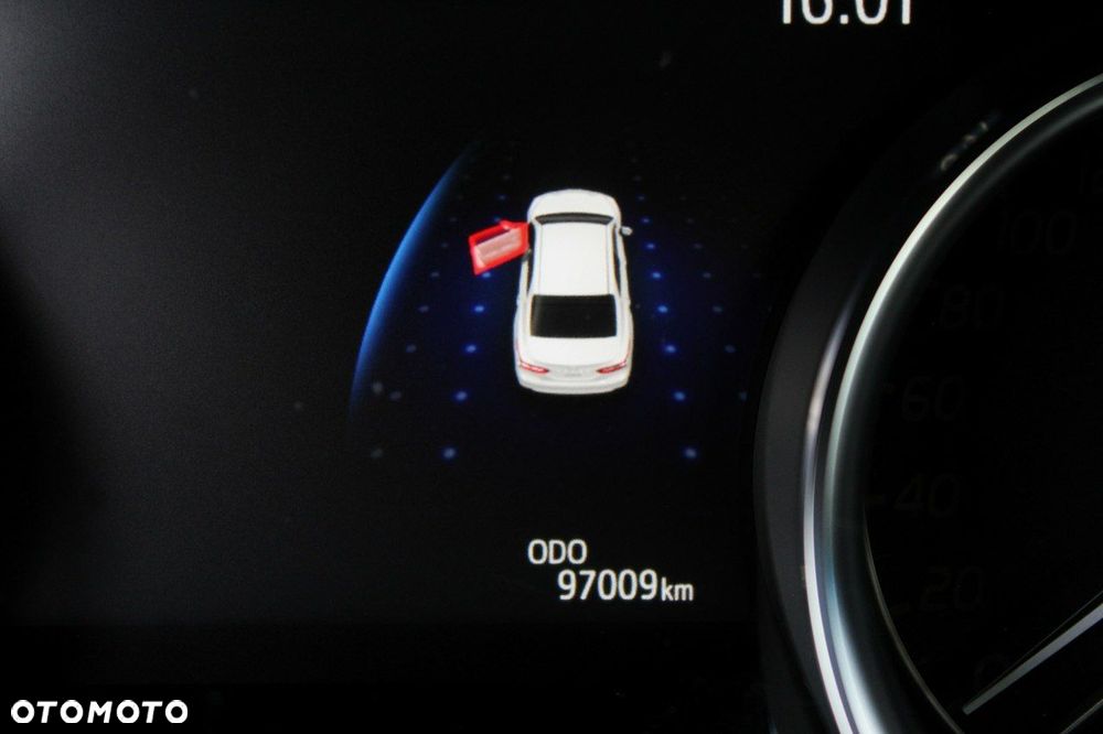 Toyota Camry 2.5 Hybrid Comfort CVT - 31