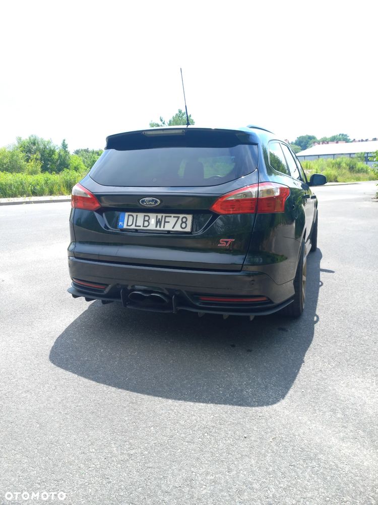 Ford Focus 2.0 EcoBoost ST-2 - 8