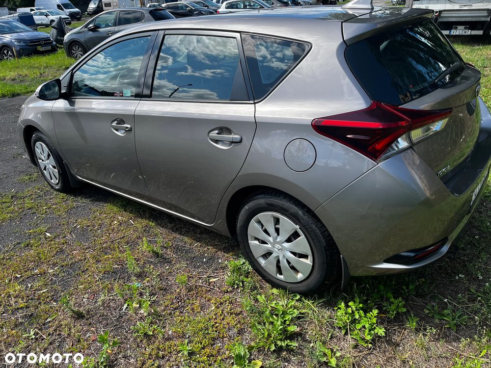 Toyota Auris 1.6 Active - 6
