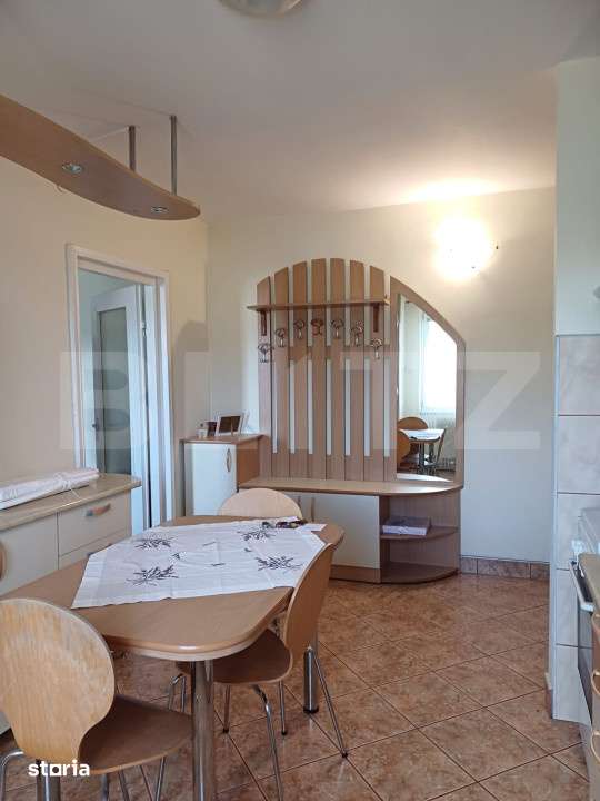 Apartament cu 3 camere, 67 mp, zona Materna — fotografia 3