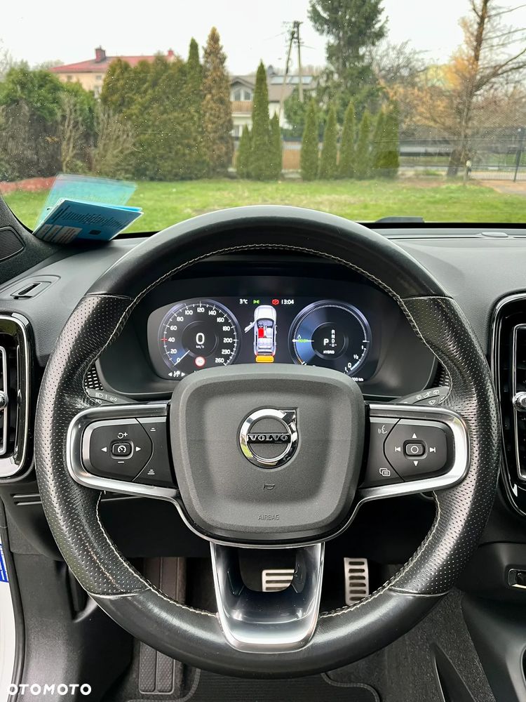 Volvo XC 40 T5 Plug-In Hybrid R-Design - 20