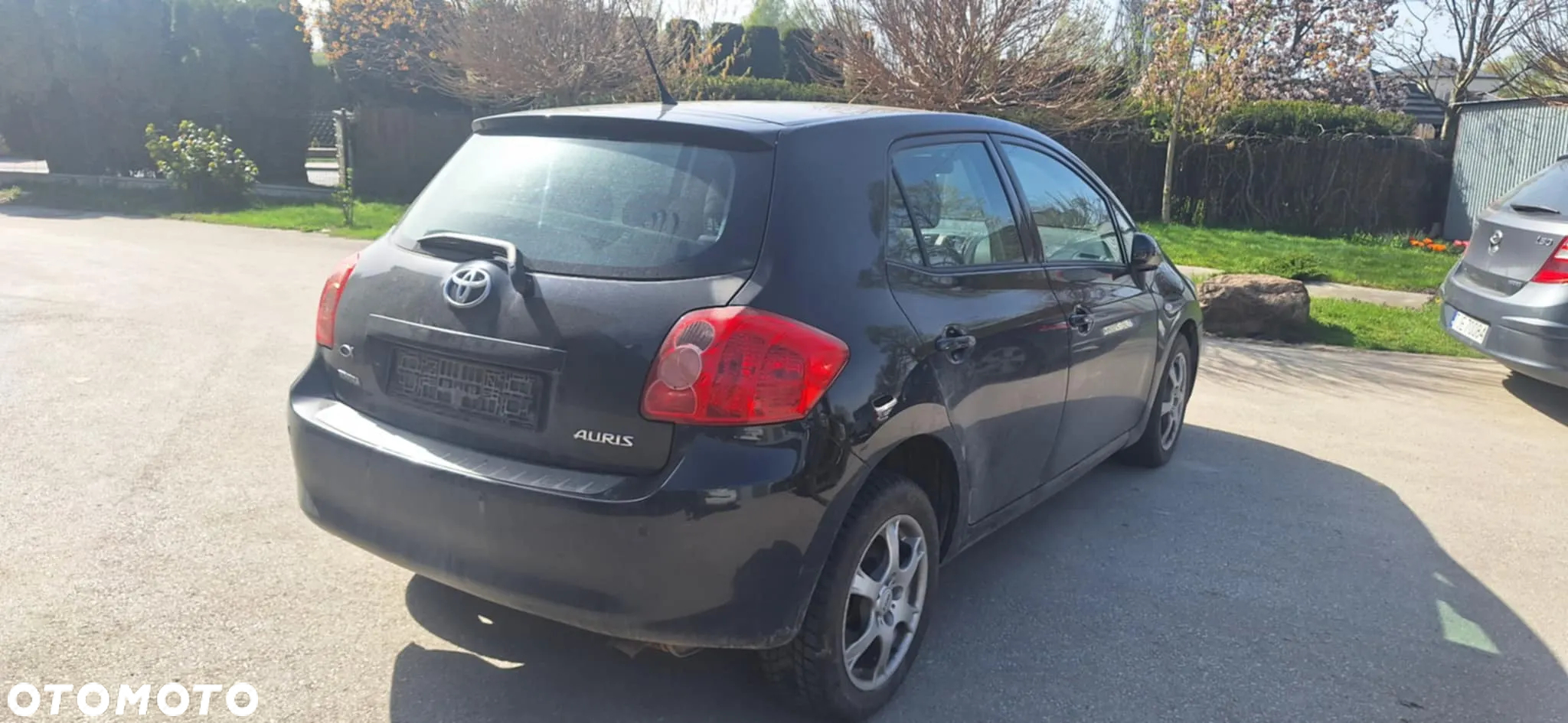 TOYOTA AURIS I 209 pas przedni dolny - 7