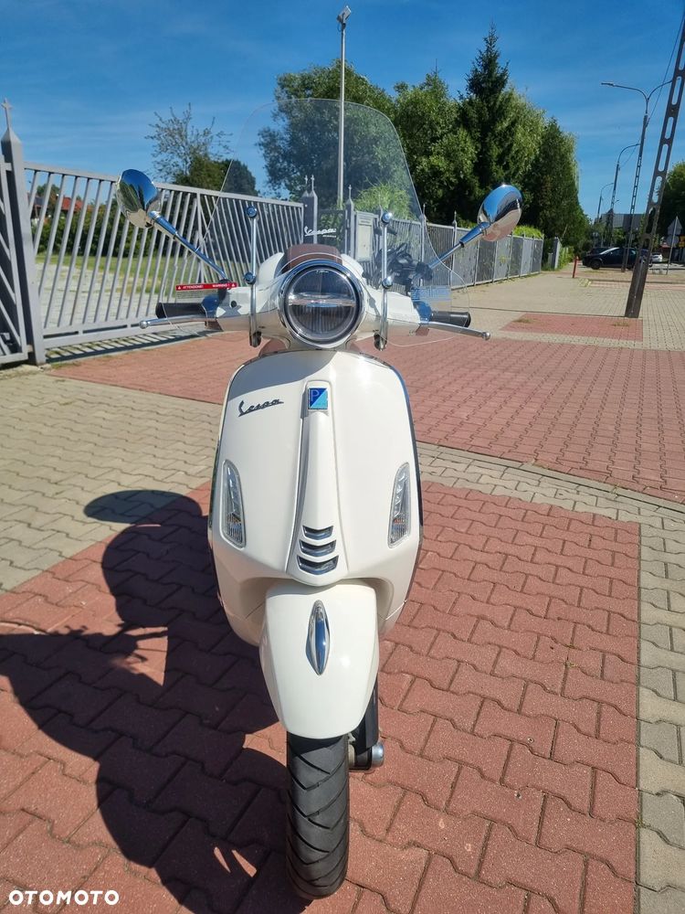 Vespa Primavera - 4