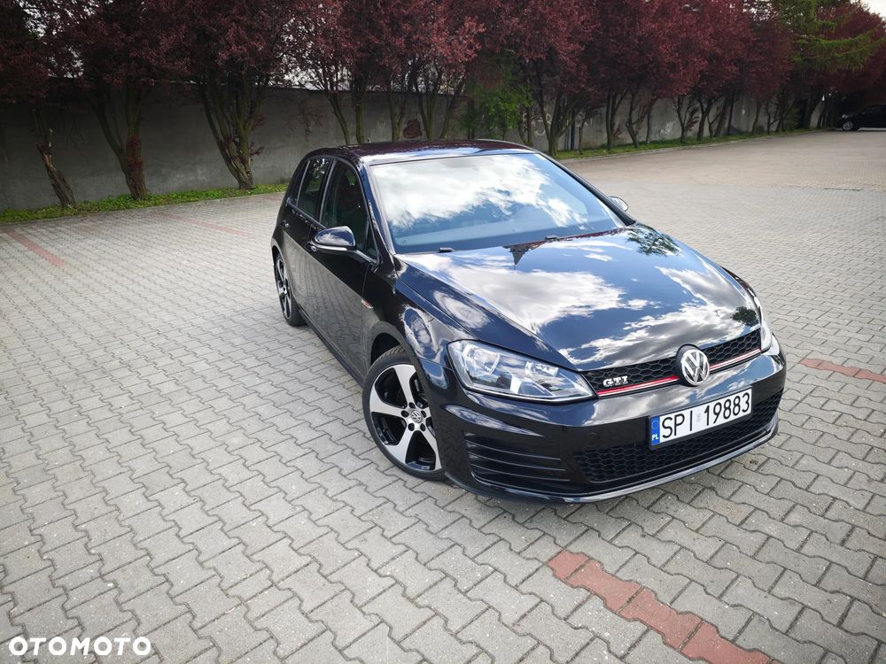 Volkswagen Golf 2.0 TSI BMT GTI Performance - 1