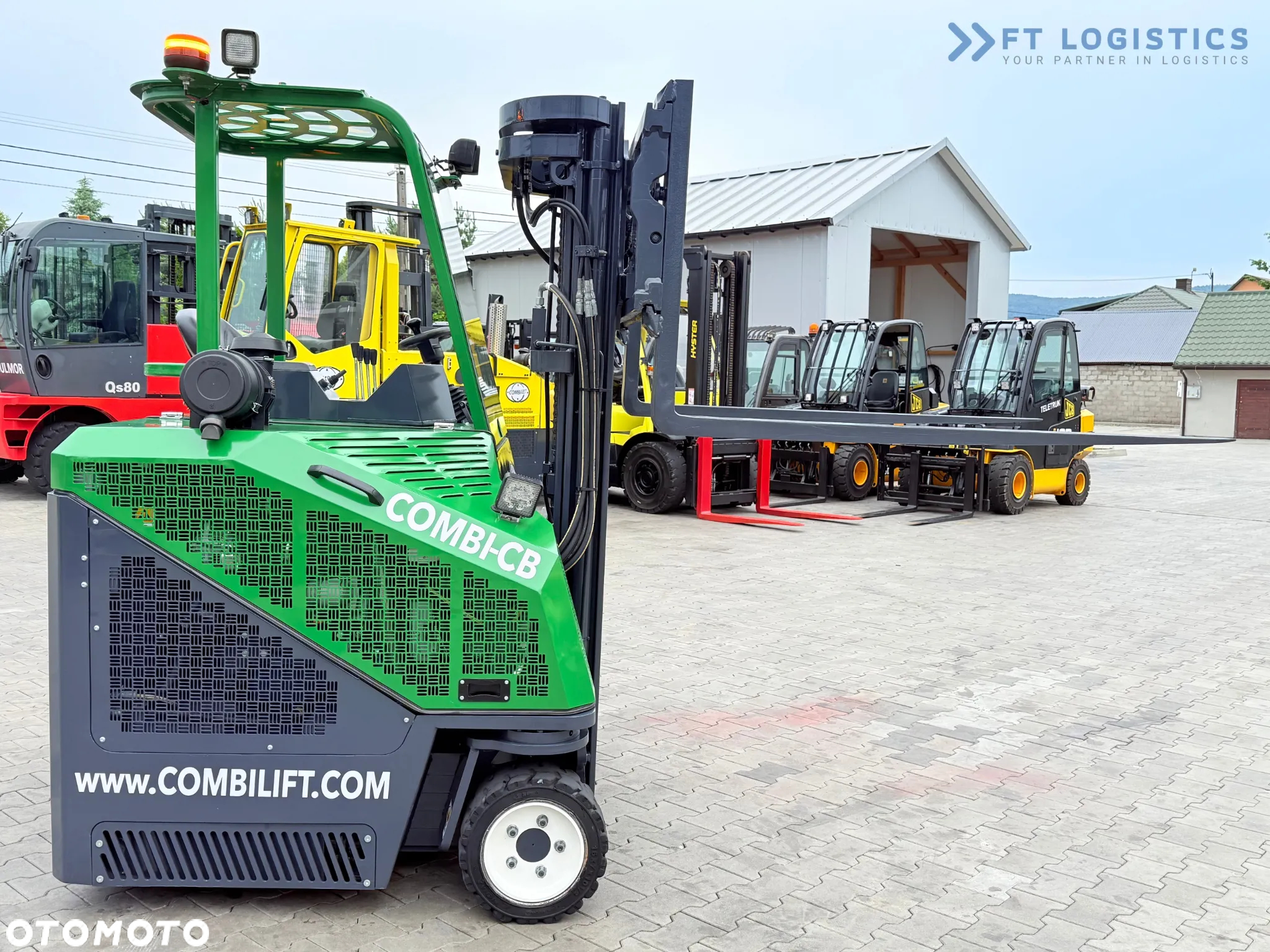 Combilift CB3000 / DIESEL / TRIPLEX 4900MM / WOLNY SKOK / PRZESUW WIDEŁ / POZYCJONER / WIDŁY 1500MM / JAK NOWY - 24