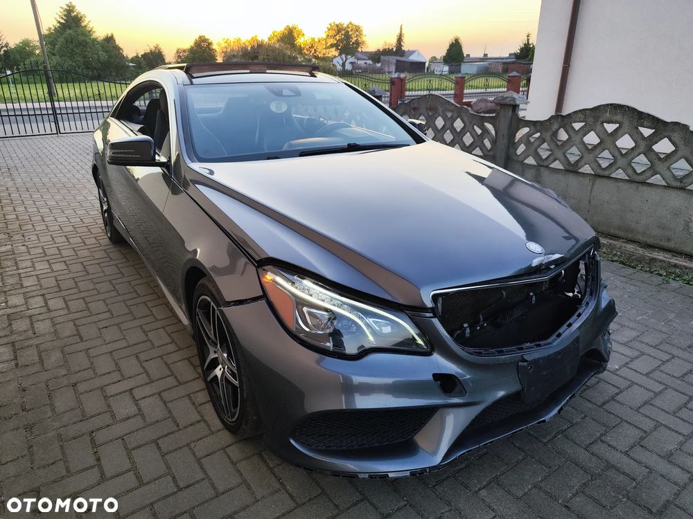Mercedes-Benz Klasa E 400 4Matic 9G-TRONIC AMG Line - 10