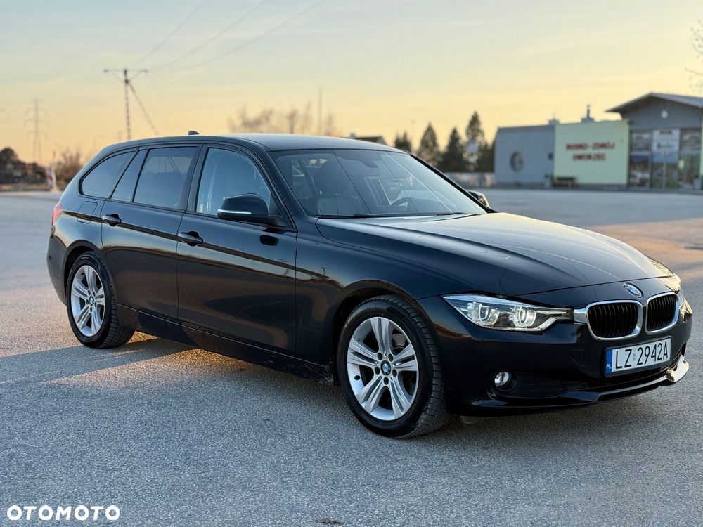 BMW Seria 3 318d - 13