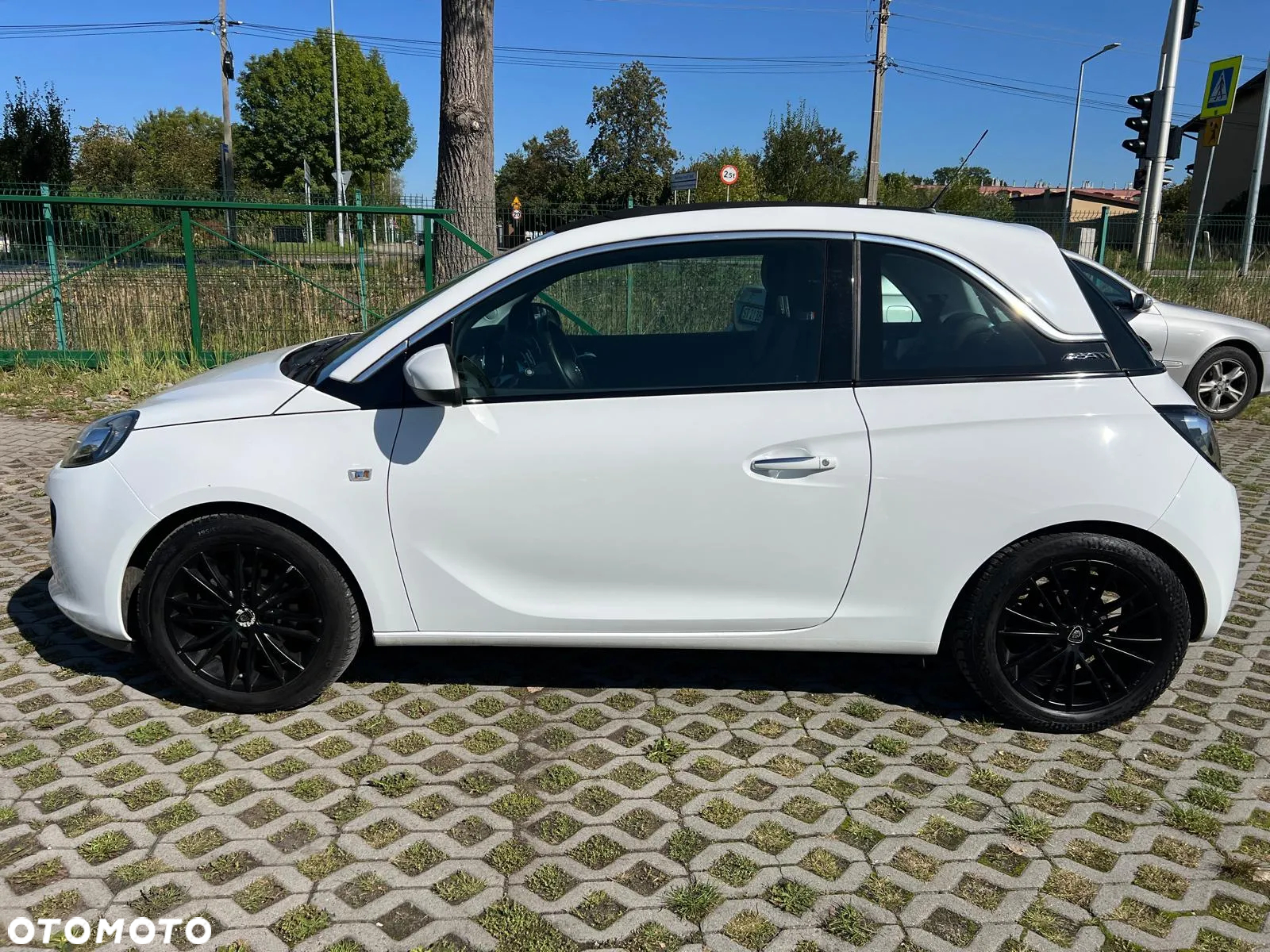 Opel Adam 1.2 Open Air - 36