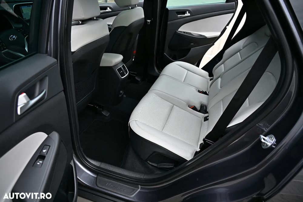 Hyundai Tucson blue 1.6 CRDi 2WD DCT Premium - 17