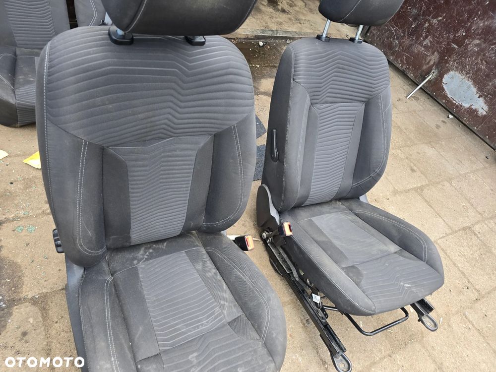 Komplet foteli ford Fiesta mk7 lift grzane - 5