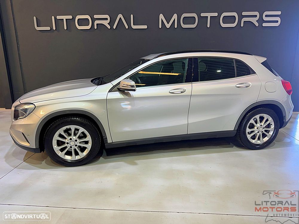 Mercedes-Benz GLA 180 Style - 6