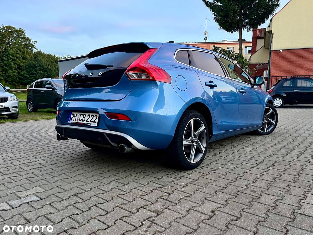 Volvo V40 T2 RDesign - 4