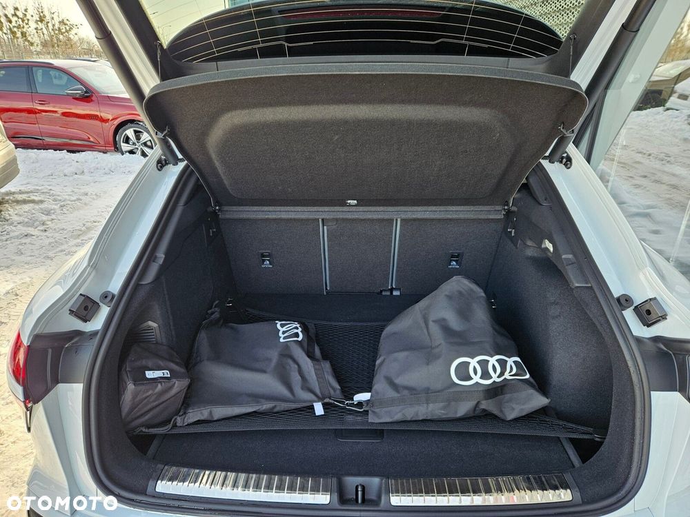Audi Q3 Sportback - 10