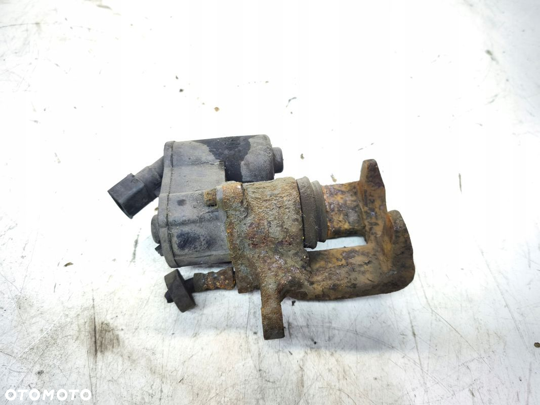 ZACISK HAMULCOWY ELEKTRYCZNY LEWY TYŁ AUDI A6 C6 - 4