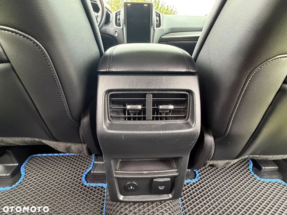 Ford Edge - 38