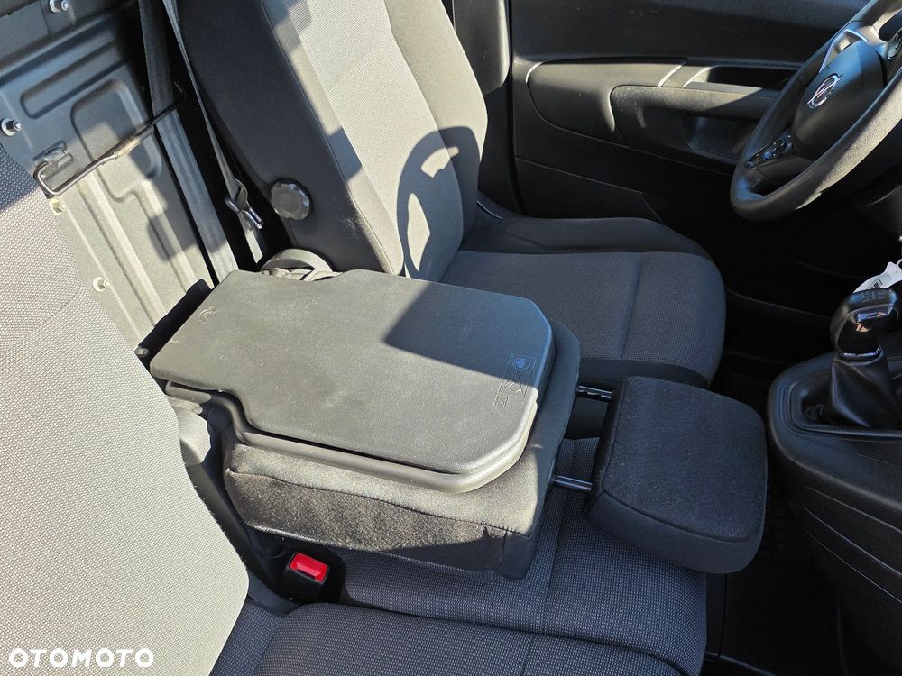 Opel Combo XL IntelliGrip - 21