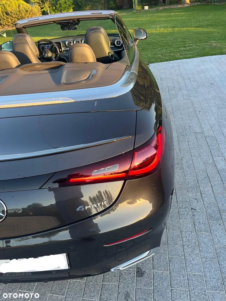 Mercedes-Benz CLE 300 4Matic 9G-TRONIC - 4