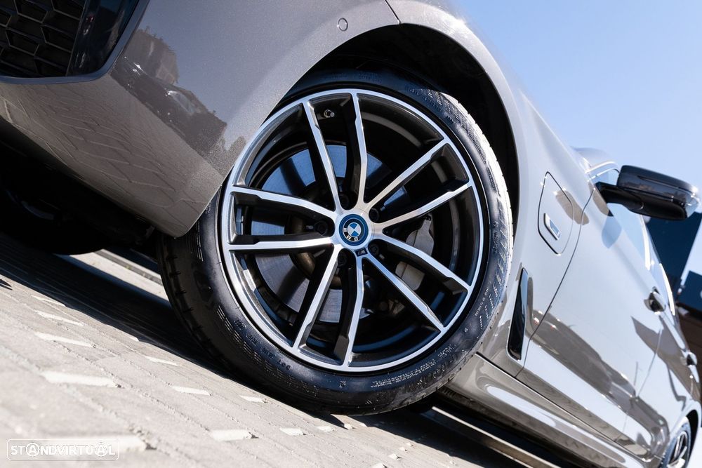 BMW 520 e Pack M - 5