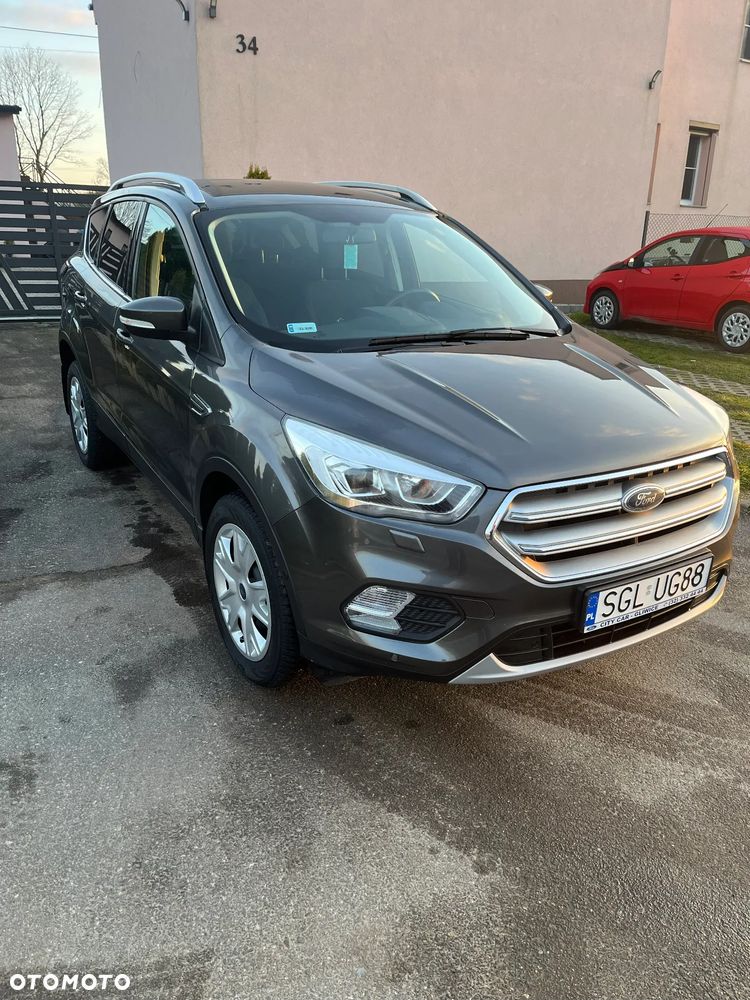 Ford Kuga - 2