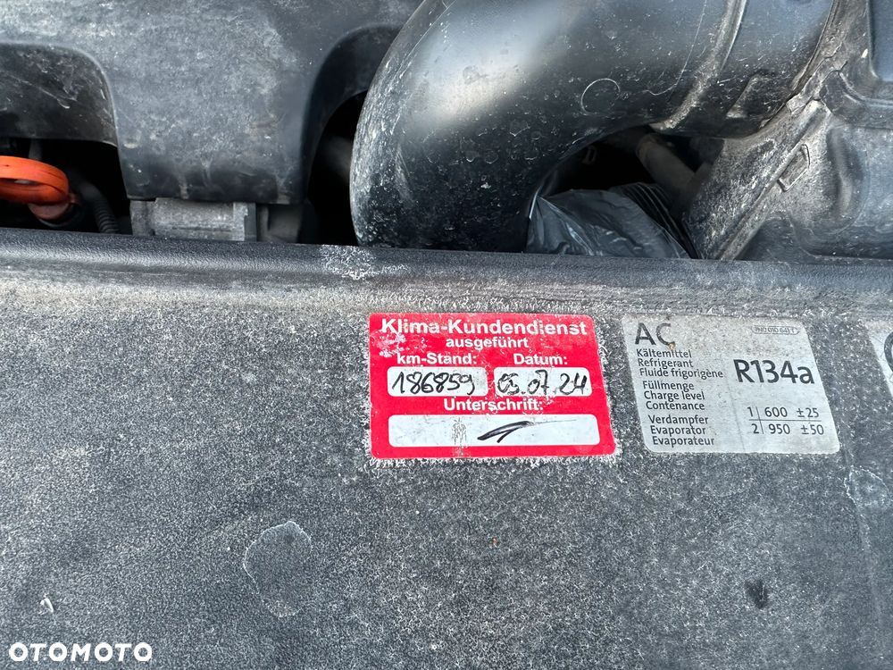 Volkswagen Sharan 2.0 TDI Blue Motion Style - 13