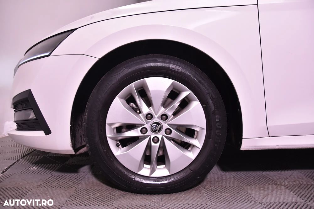 Skoda Octavia - 14