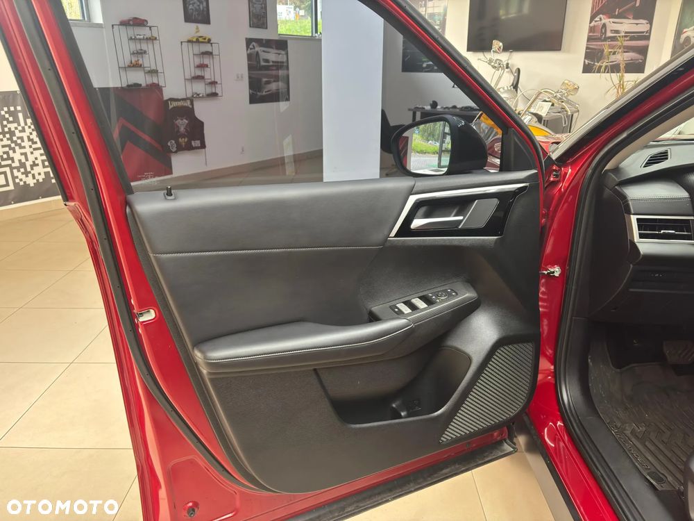 Mitsubishi Outlander - 12