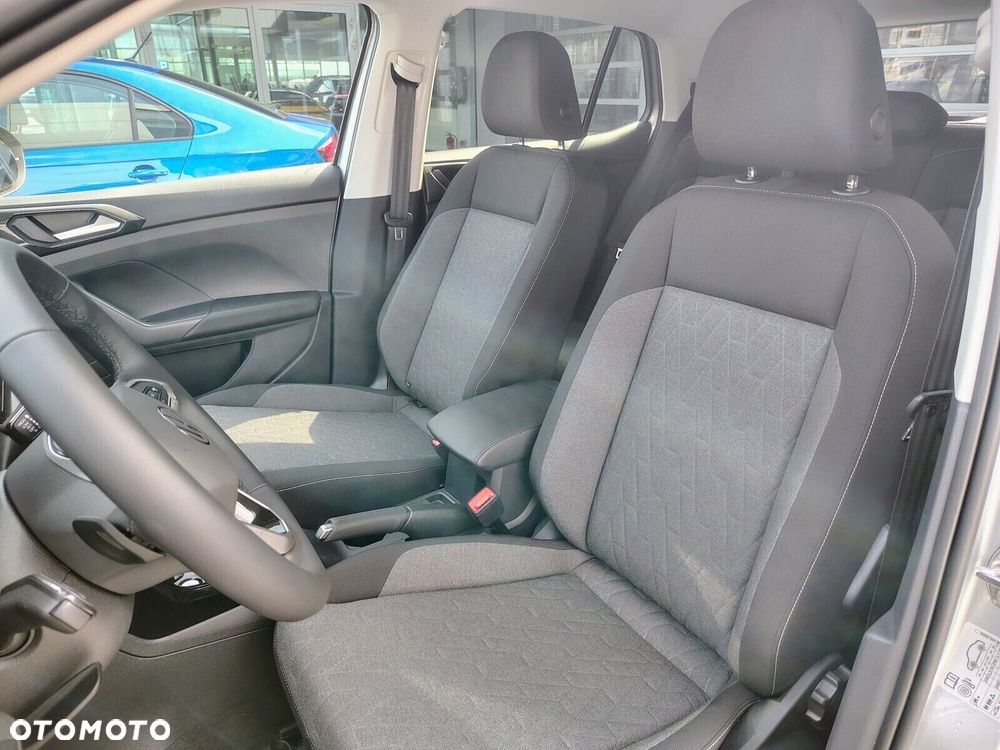 Volkswagen T-Cross - 14