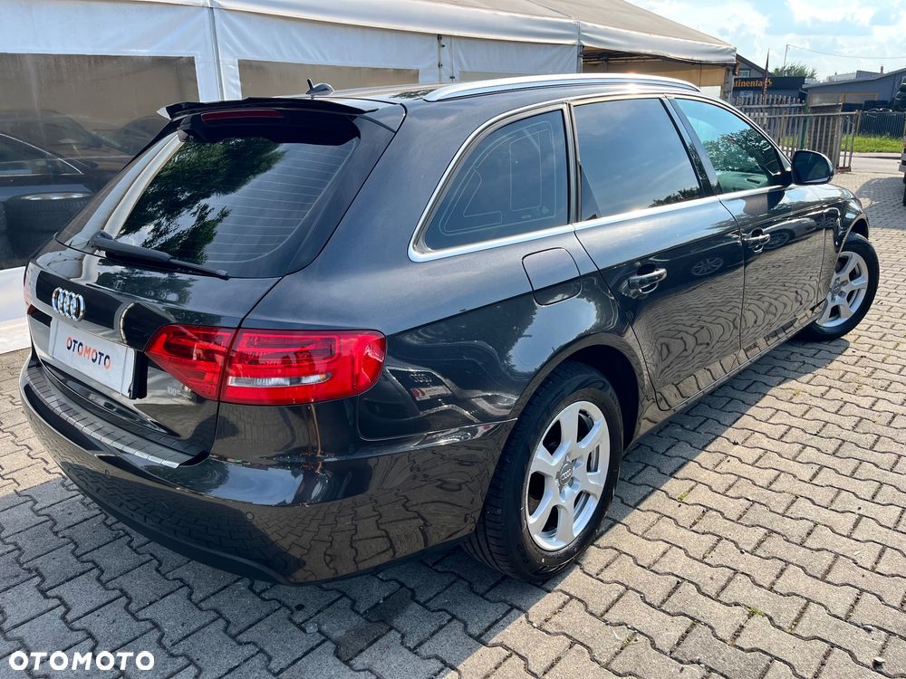 Audi A4 Avant 2.0 TDI DPF Attraction - 3