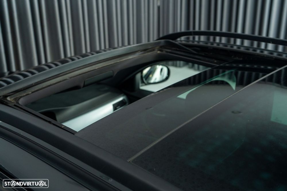 BMW 320 d Navigation Sport - 19