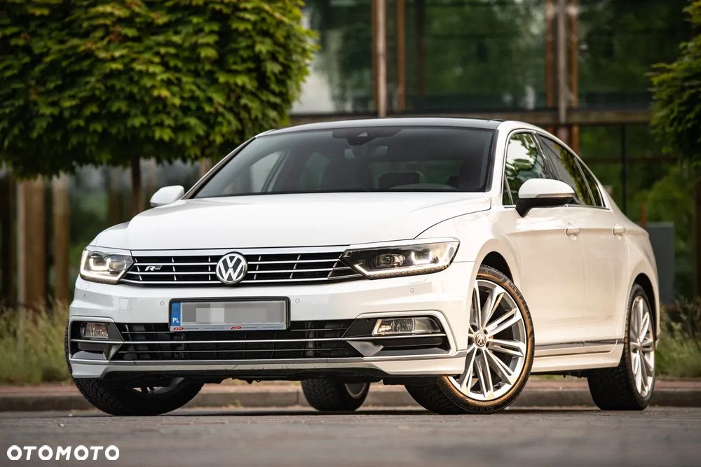 Volkswagen Passat - 2
