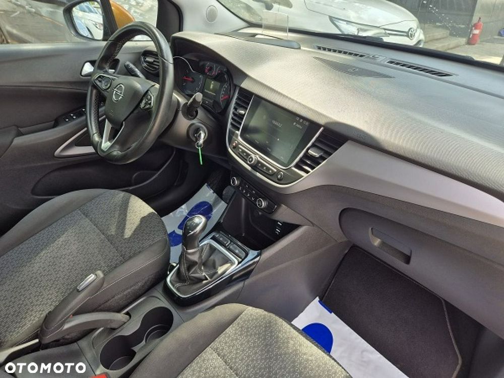 Opel Crossland - 15