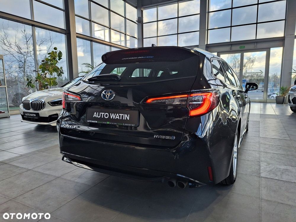 Toyota Corolla 2.0 Hybrid Comfort - 5